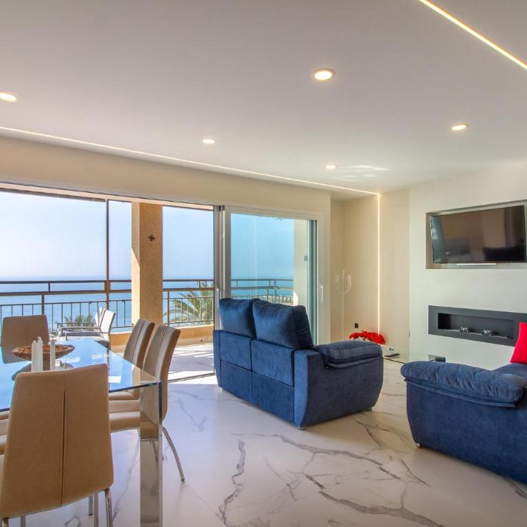 4 Bedroom Cozy Apartment In Santa Pola - Apartamento con 4 dormitorios - 11