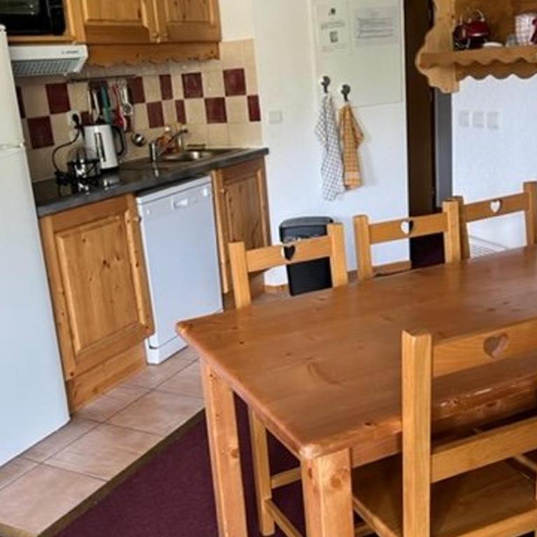Superbe 3 Pièces avec Terrasse, Parking Privé et WIFI - 6 Couchages à Orcières - FR-1-262-178 - Appartement - 5