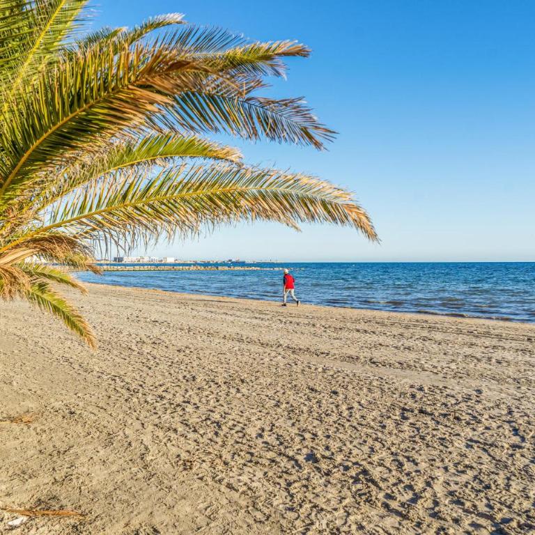 Gorgeous Apartment In Santa Pola With Wifi - Apartamento de 3 dormitorios - 20