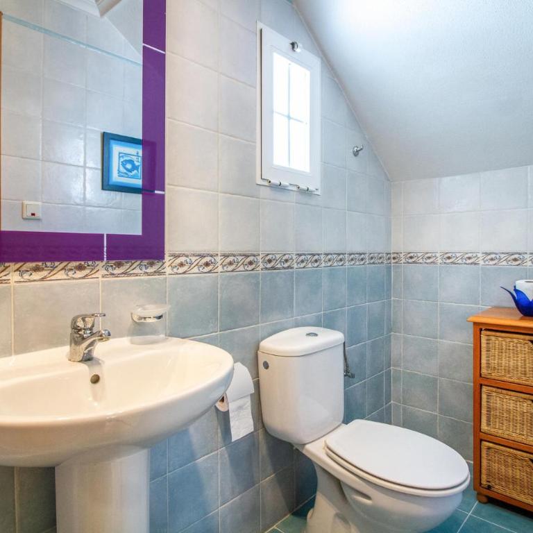 Lovely Home With Swimming Pool - Casa de vacaciones de 2 dormitorios - 22