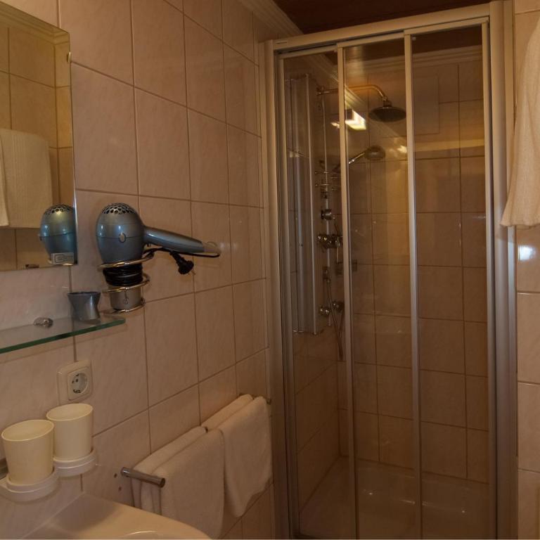 Landhaus Maria-Luise - Comfort Apartment mit 4 Schlafzimmern (7 Erwachsene) - 10