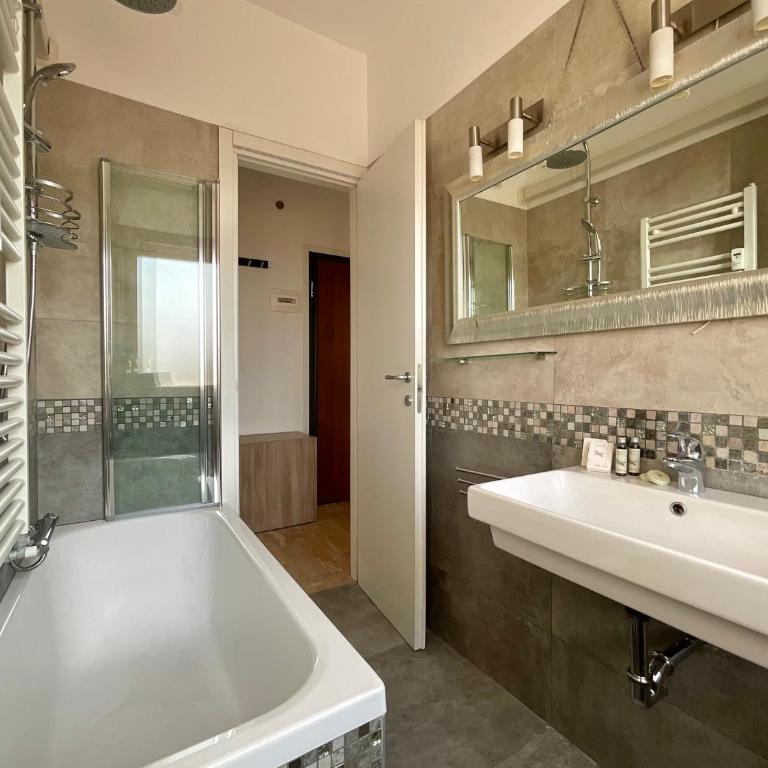 Plebiscito Apartment - Appartamento con Balcone - 17