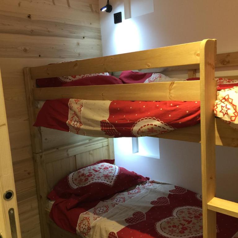 Appartement Bois Colombes Châtel Réservation - Two-Bedroom Apartment - 9
