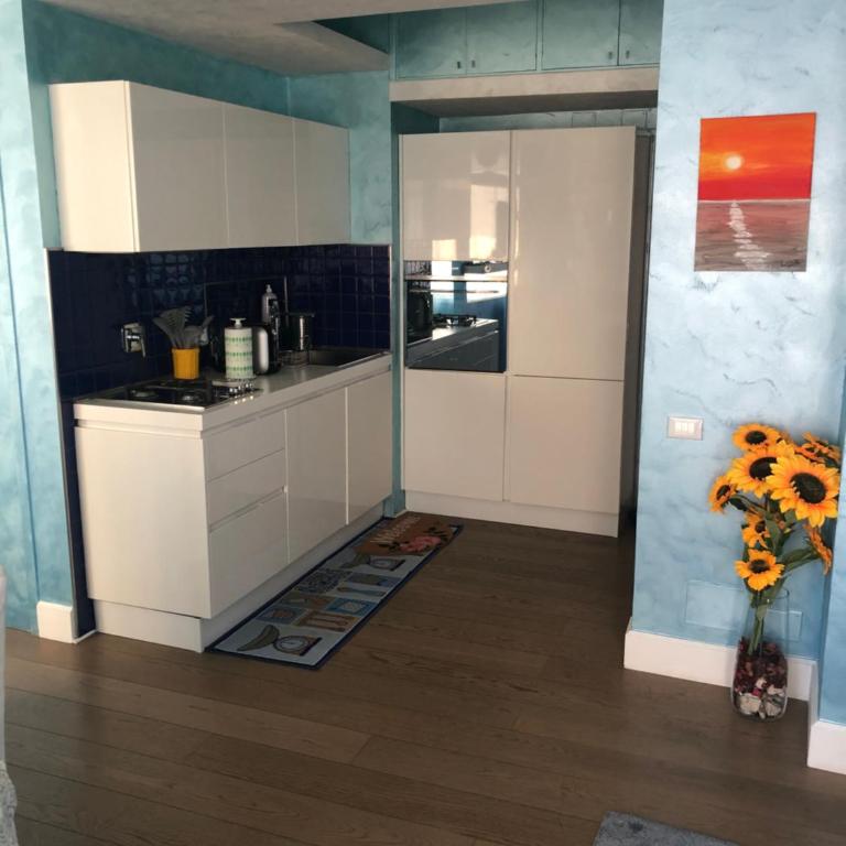 E&C Suites Roma - Appartamento con Vista Mare - 3