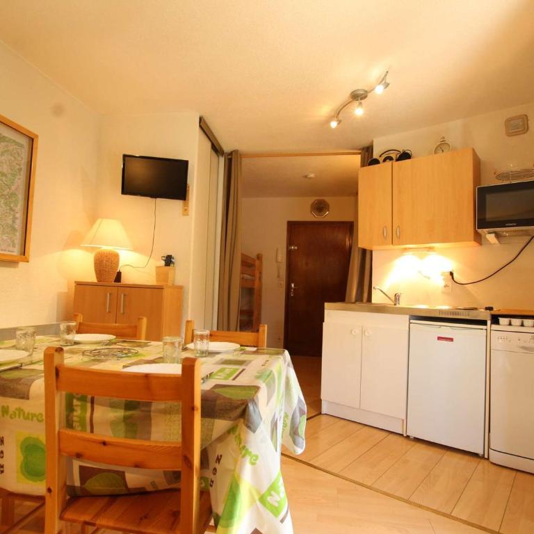 Studio cosy 4 pers. à Serre-Chevalier, proche commerces et remontées mécaniques, casier à ski inclus - Appartement 1 Chambre - 11