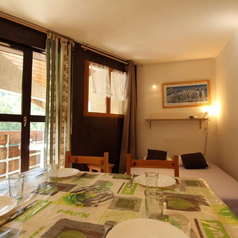 Studio cosy 4 pers. à Serre-Chevalier, proche commerces et remontées mécaniques, casier à ski inclus - Appartement 1 Chambre - 15