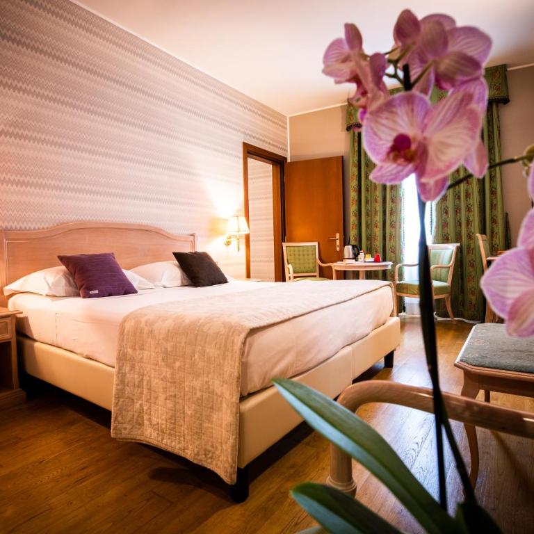 Hotel Palazzo Lovera - Deluxe Family Room - 3