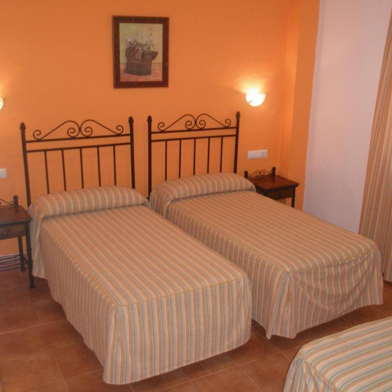 Hotel Cortijo Los Gallos - Habitación Triple - 4