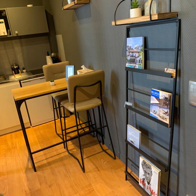 L'Appart d'Hugo - One-Bedroom Apartment - 12