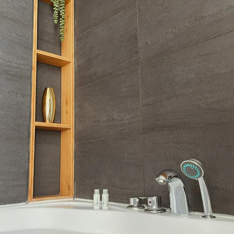 L'Appart d'Hugo - One-Bedroom Apartment - 15