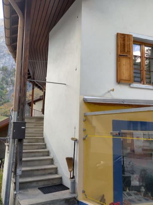 Centre Ville Appartement - Apartment mit 2 Schlafzimmern - 19