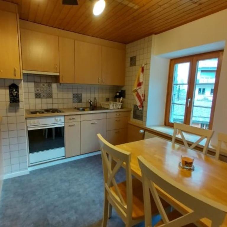 Centre Ville Appartement - Apartment mit 2 Schlafzimmern - 30