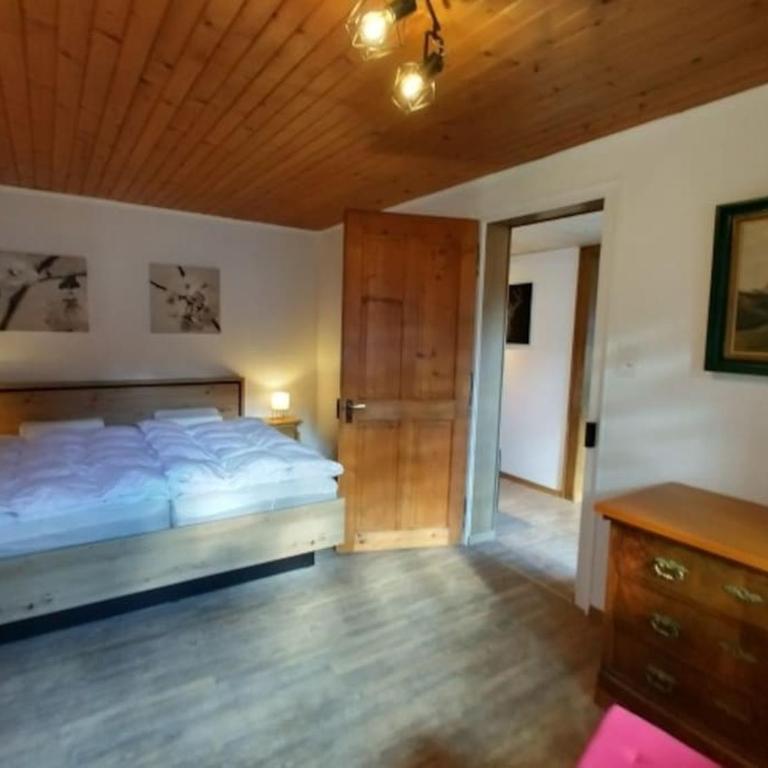 Centre Ville Appartement - Apartment mit 2 Schlafzimmern - 44