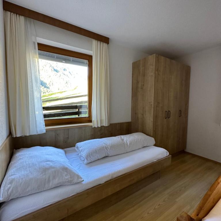 Ferienwohnungen Ötztal - Apartment mit 1 Schlafzimmer (4 Erwachsene) - 5