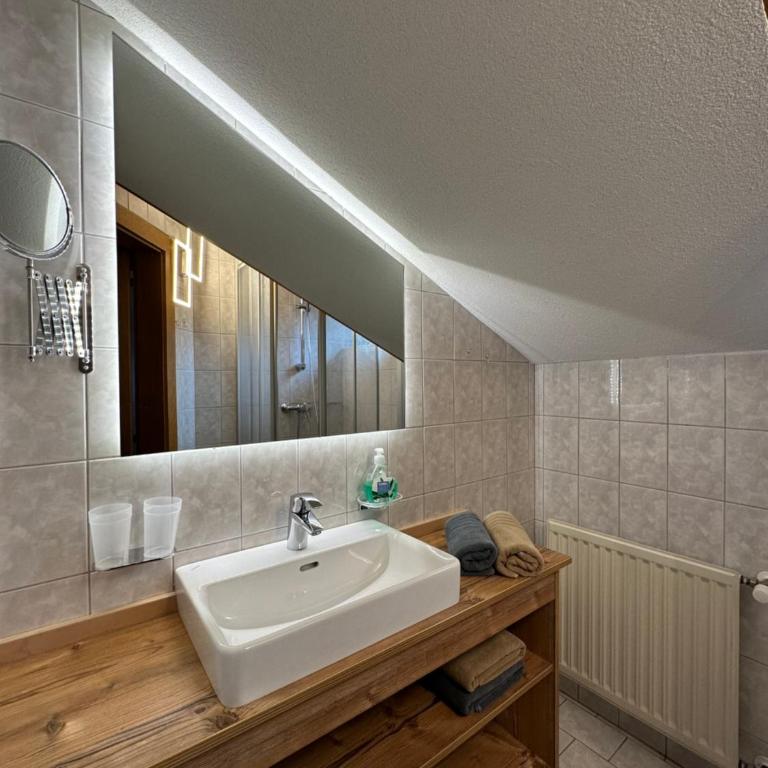 Ferienwohnungen Ötztal - Apartment mit 3 Schlafzimmern (6 Erwachsene) - 13