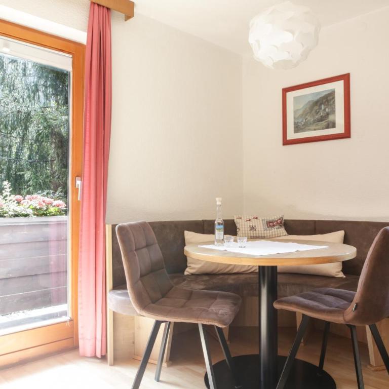 Ferienwohnungen Ötztal - Apartment mit 2 Schlafzimmern (4 Erwachsene) - 6