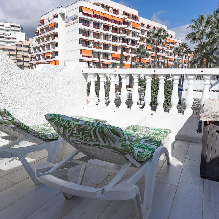 Detached 3-story home, seafront and central - Apartamento de 2 dormitorios - 25