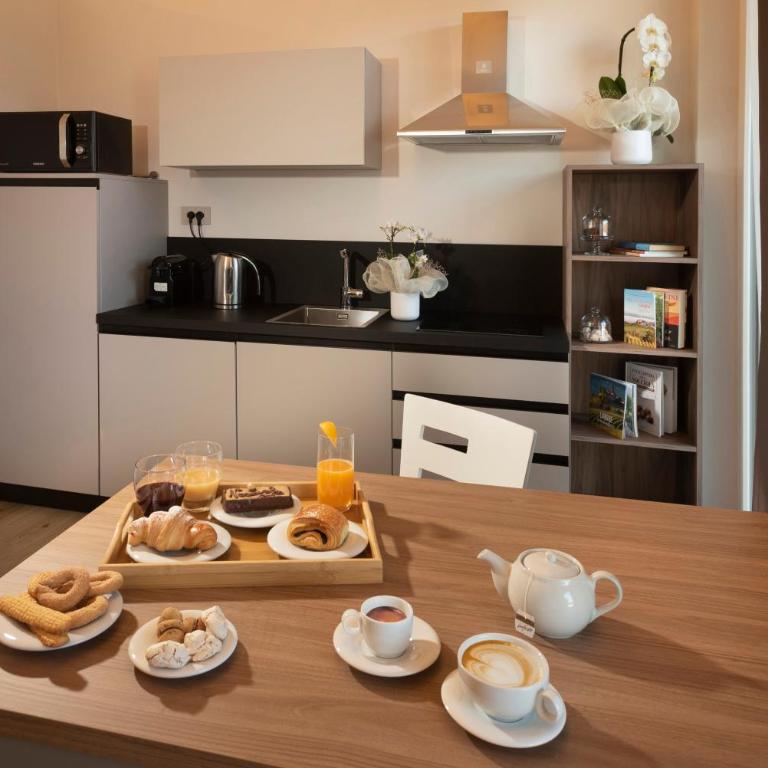 Borgo Roggeri - Country House nelle Langhe - Suite con Vista Giardino - 13