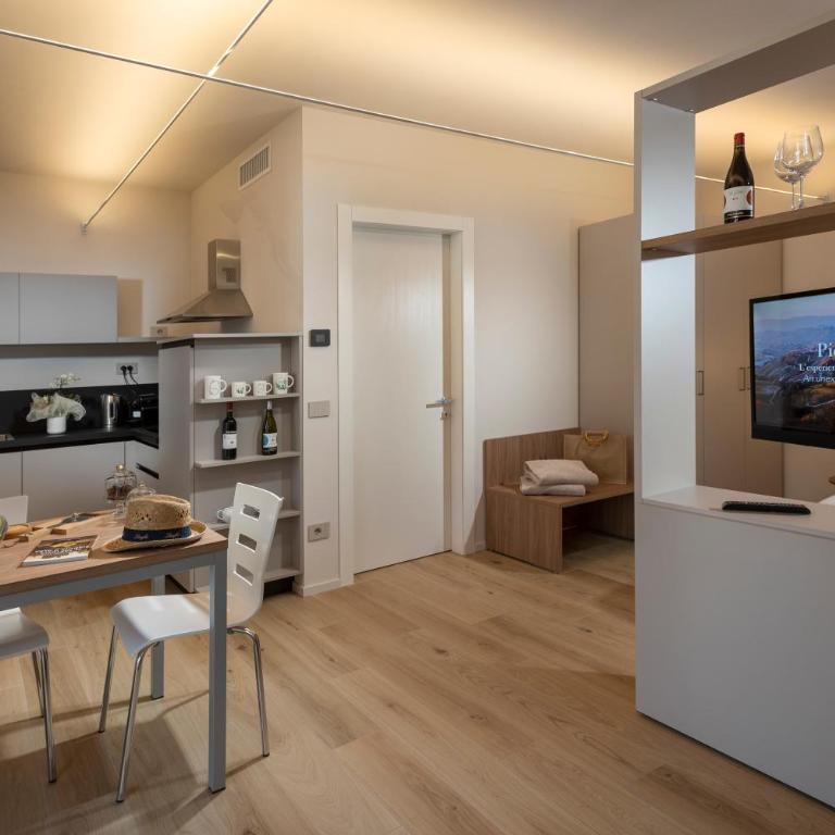 Borgo Roggeri - Country House nelle Langhe - Monolocale King con Divano-Letto - 14