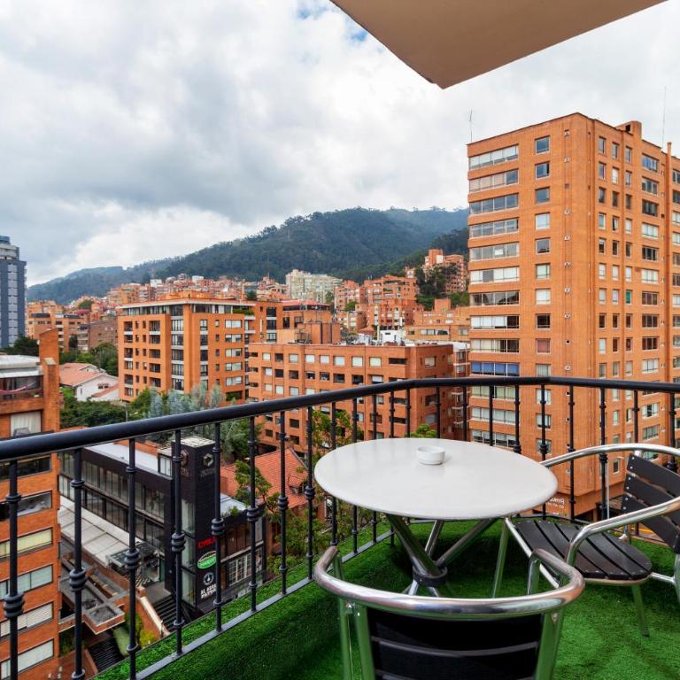 Hotel Rosales Plaza - Suite Junior - 30