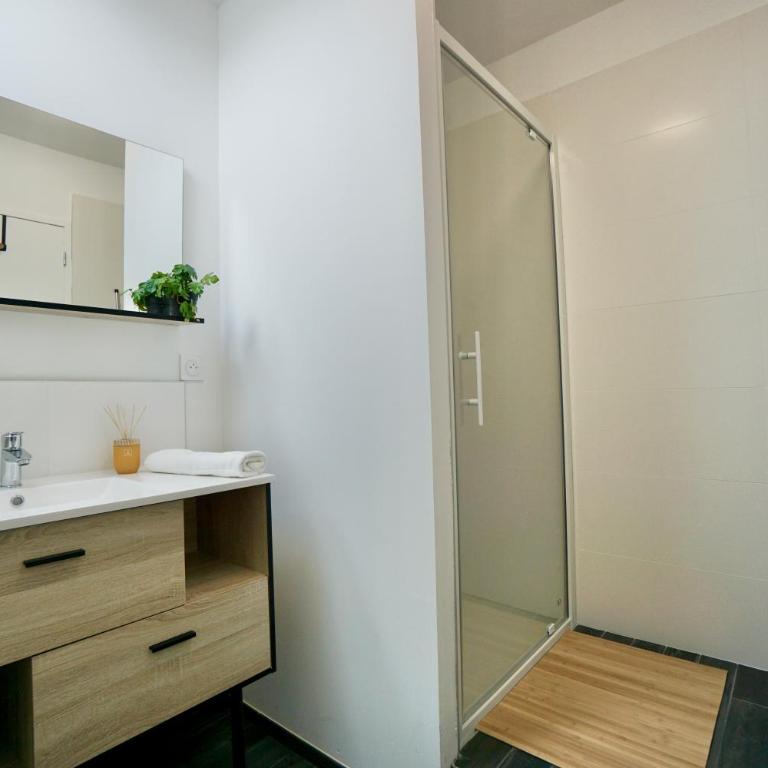 Le perchoir *hyper centre * A 2 pas de la mer * - Appartement 1 Chambre - 13