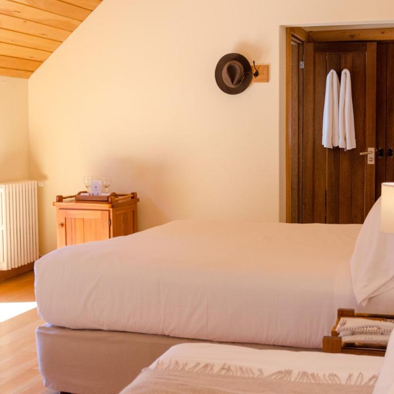 Correntoso Lake & River Hotel - Habitación Familiar con vistas a la montaña - 1