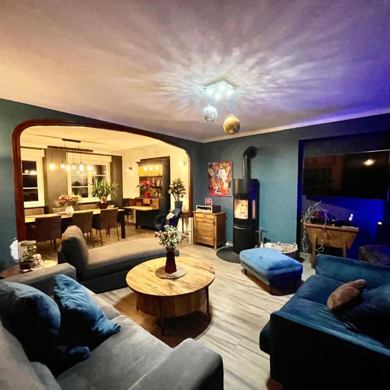 Grande maison Saint Malo avec cheminée et jardin - Villa - Vue sur Jardin - 27