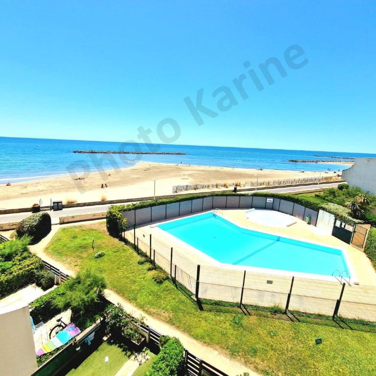 Appartement 1ere ligne piscine terrasse au bord de la plage front de mer avec vélos - Appartement 2 Chambres - 2