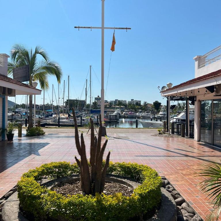 Relax Apt in Marina Puesta del Sol-Pool in Front - Apartment with Pool View - 21