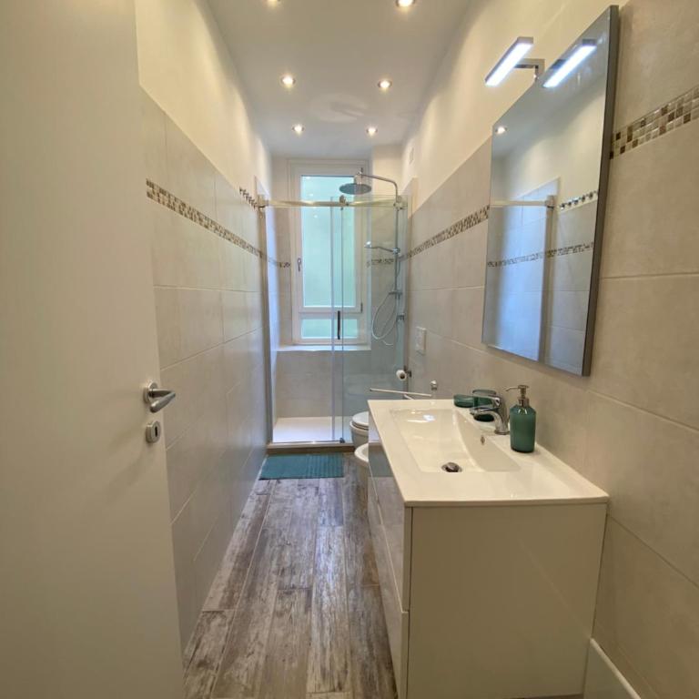Colosseum Nearby & Metro Outside, Easy Rome Sightseeing - Appartamento con 2 Camere da Letto - 57