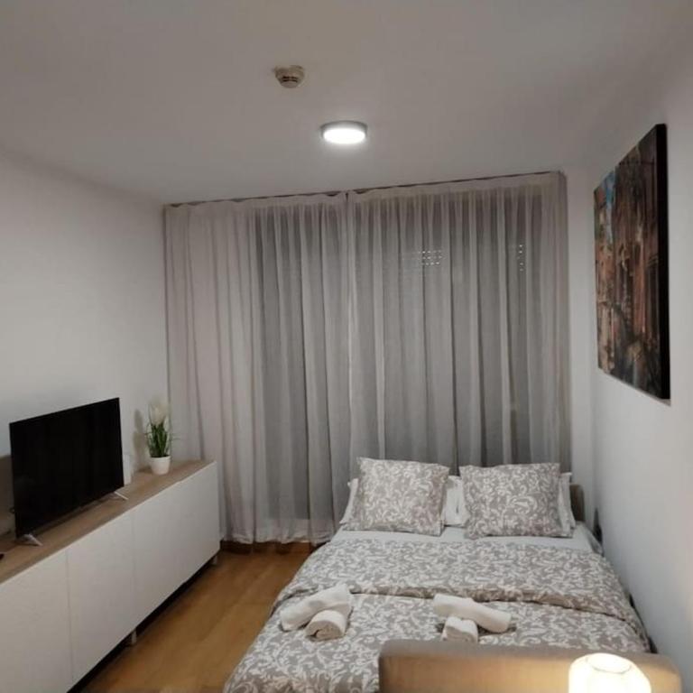 Apartamento amplio, luminoso y confortable CC - One-Bedroom Apartment - 4