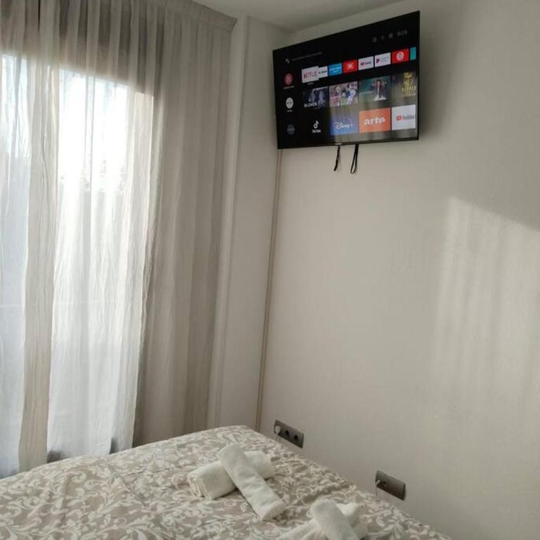 Apartamento amplio, luminoso y confortable CC - One-Bedroom Apartment - 12