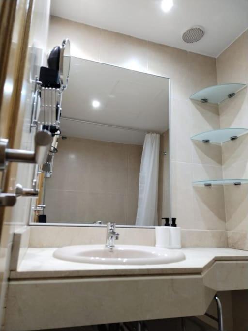 Apartamento amplio, luminoso y confortable CC - One-Bedroom Apartment - 22