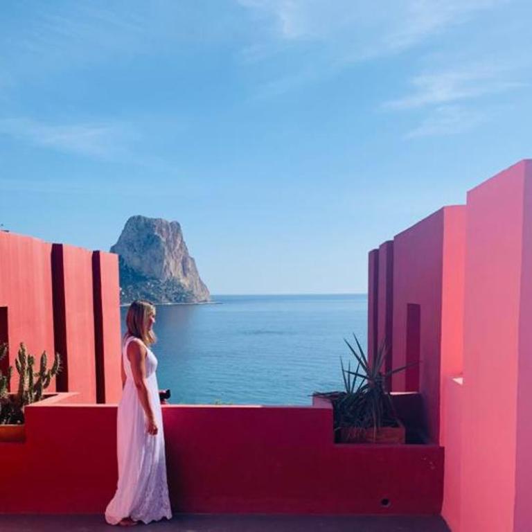 La Muralla Roja - One-Bedroom Apartment - 29