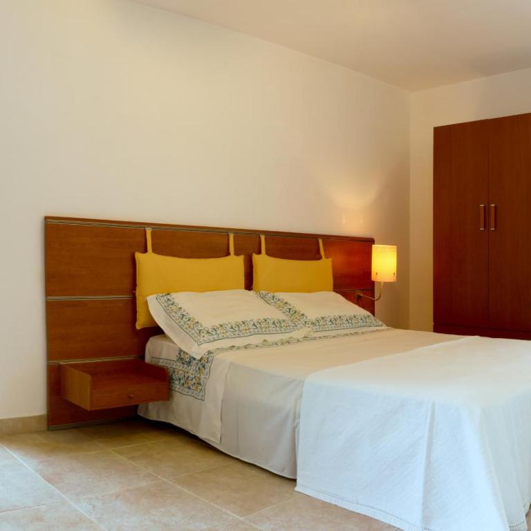 Vele del Pizzo - piscina - Villa con 5 Camere da Letto - 11