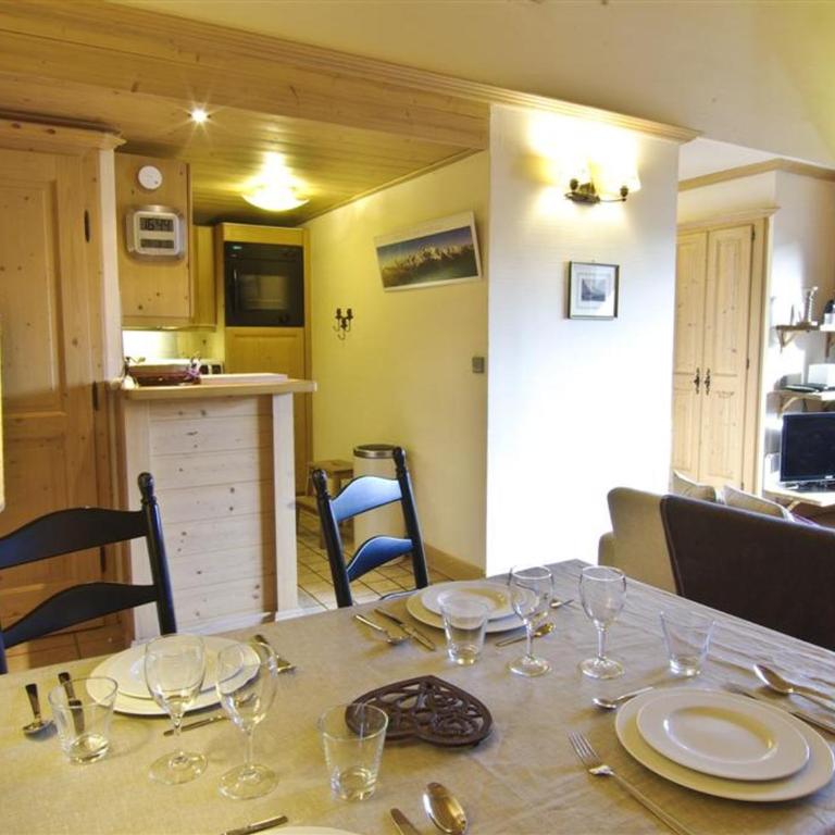 Bel appartement 3 étoiles avec parking et wifi, proche pistes à Chamonix - FR-1-343-168 - Apartment - 3