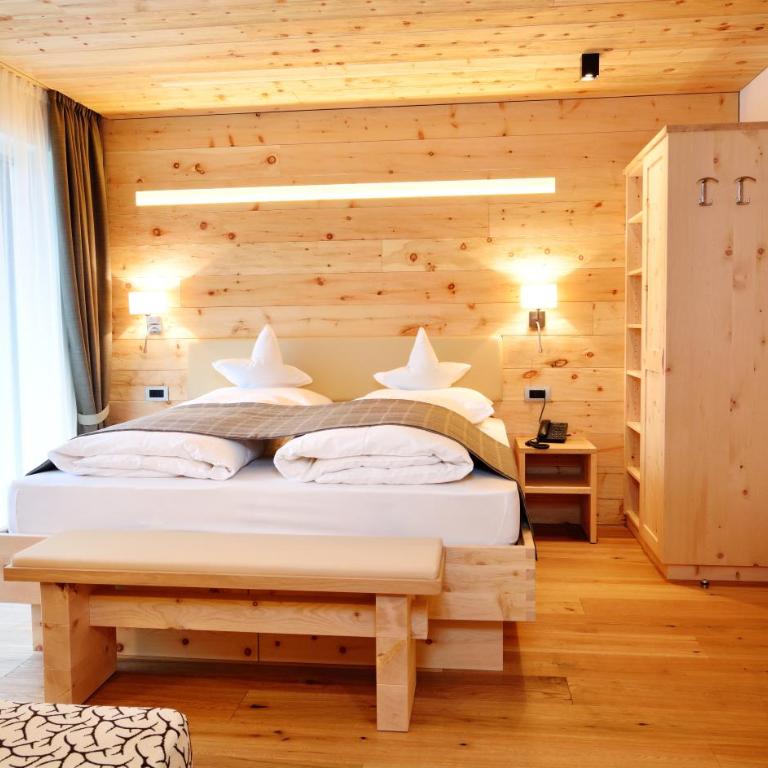 Chalet Elisabeth dolomites alpin & charme - Camera Matrimoniale con Balcone - 10