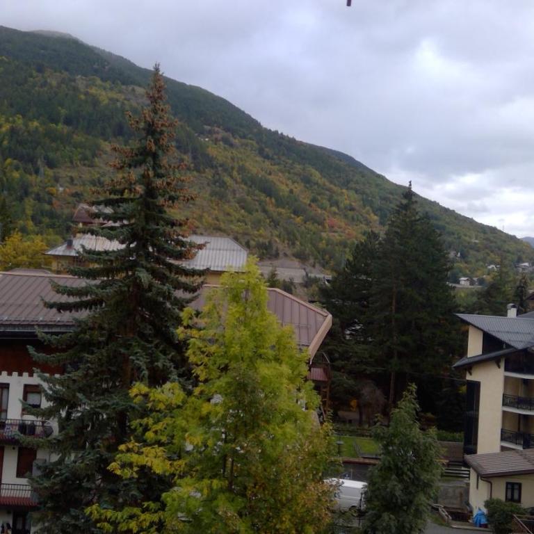 Cosy Chacha - Two-Bedroom Apartment - 12