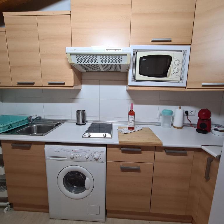 Dos Torres Númenor Ático Abuhardillado - One-Bedroom Apartment - 10