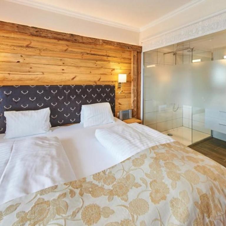 Landhaus Ramsau - Doppelzimmer mit Balkon - 2