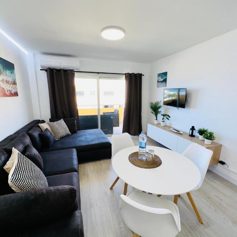Newly renovated Vistas Muelle de Los Cristianos Pier view FREE WIFI - Apartamento de 1 dormitorio - 5