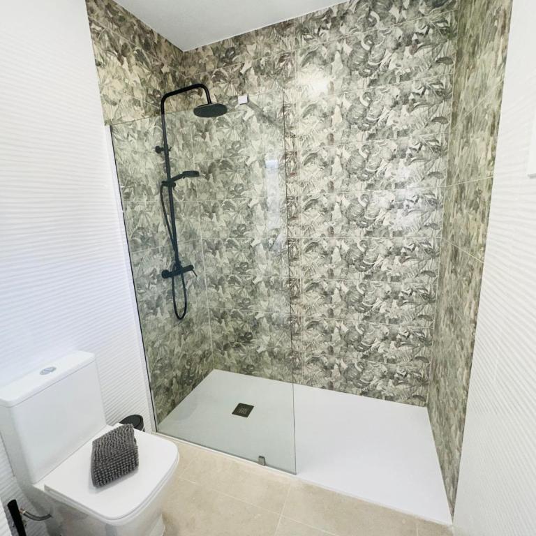 Newly renovated Vistas Muelle de Los Cristianos Pier view FREE WIFI - Apartamento de 1 dormitorio - 16