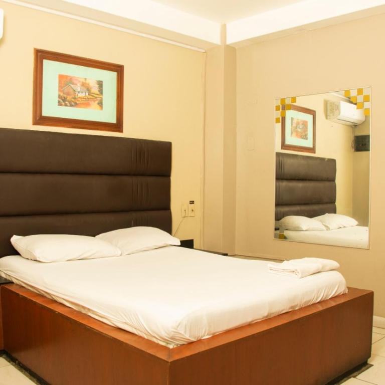 Hotel Queens - Single Room - 12