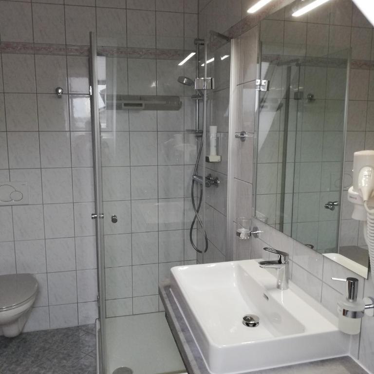 Landhaus Dampf - Chambre Double avec Balcon - 8