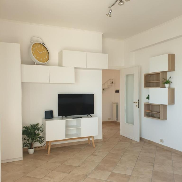 IL MARE DI ROMA APARTMENT - Appartamento con Vista Mare - 8