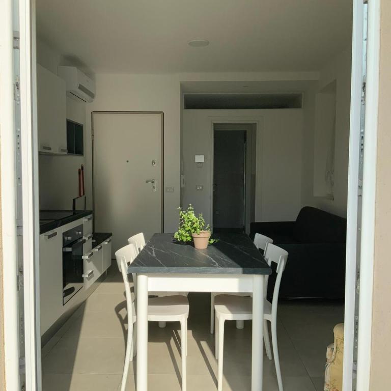 Casa Vacanze Romeo - Appartamento con Vista Giardino - 24