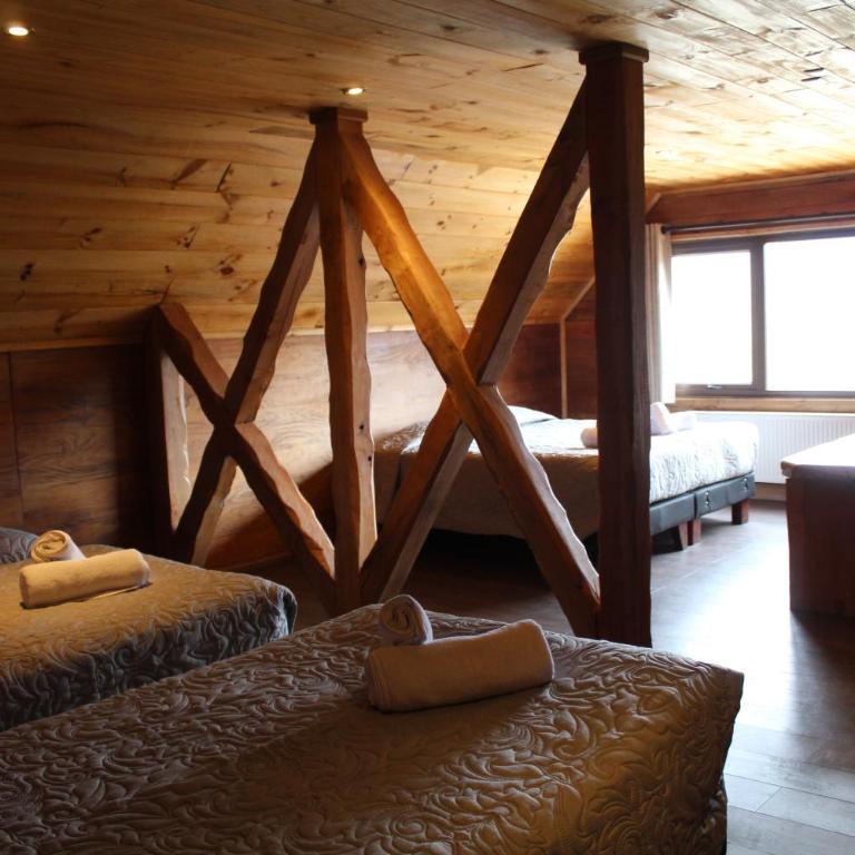 LONQUIMAY LODGE - Habitación Cuádruple con vistas a la montaña - 1