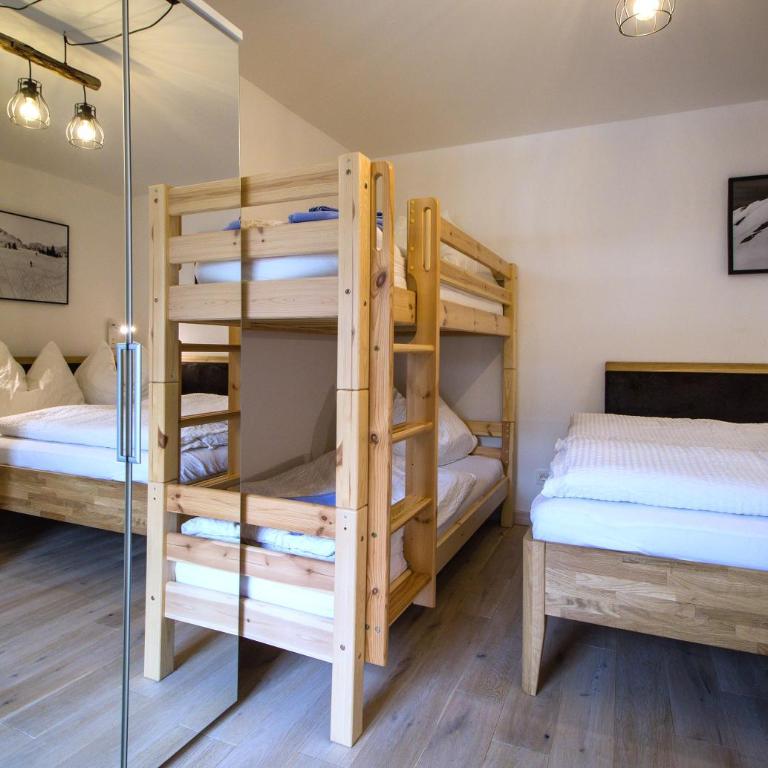 Christinenhof Top 6 - Two-Bedroom Apartment - 9