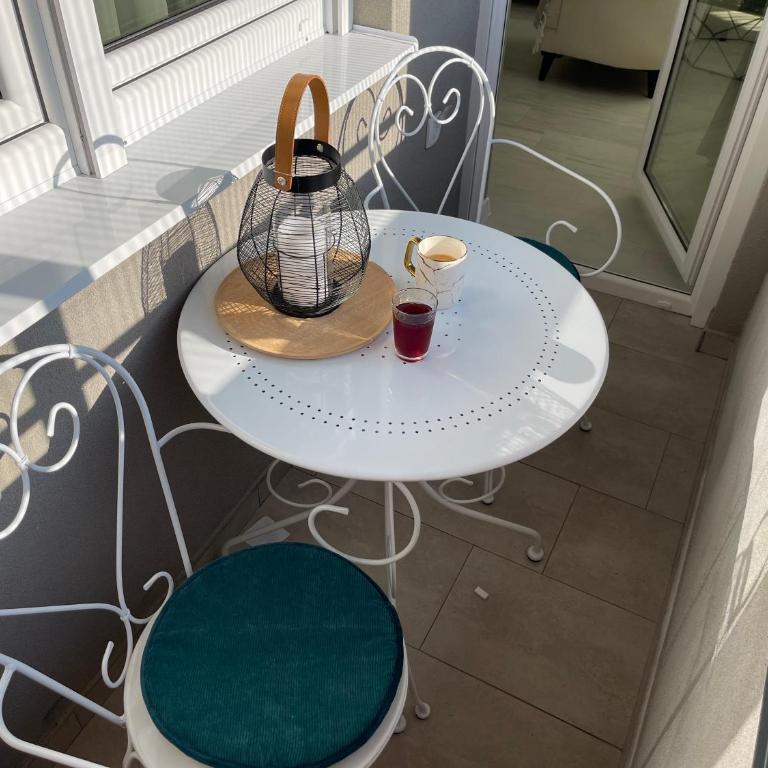 Apartman MDB RETRO - Two-Bedroom Apartment - 43