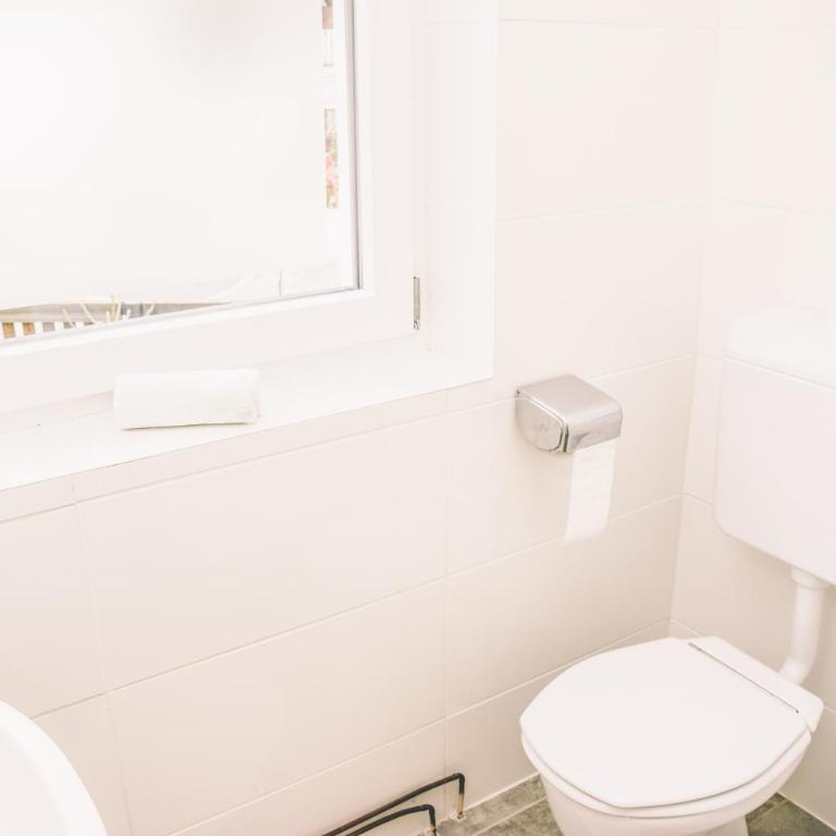 Pension s'Platzl Stuhleck - Deluxe Doppelzimmer mit Balkon - 3